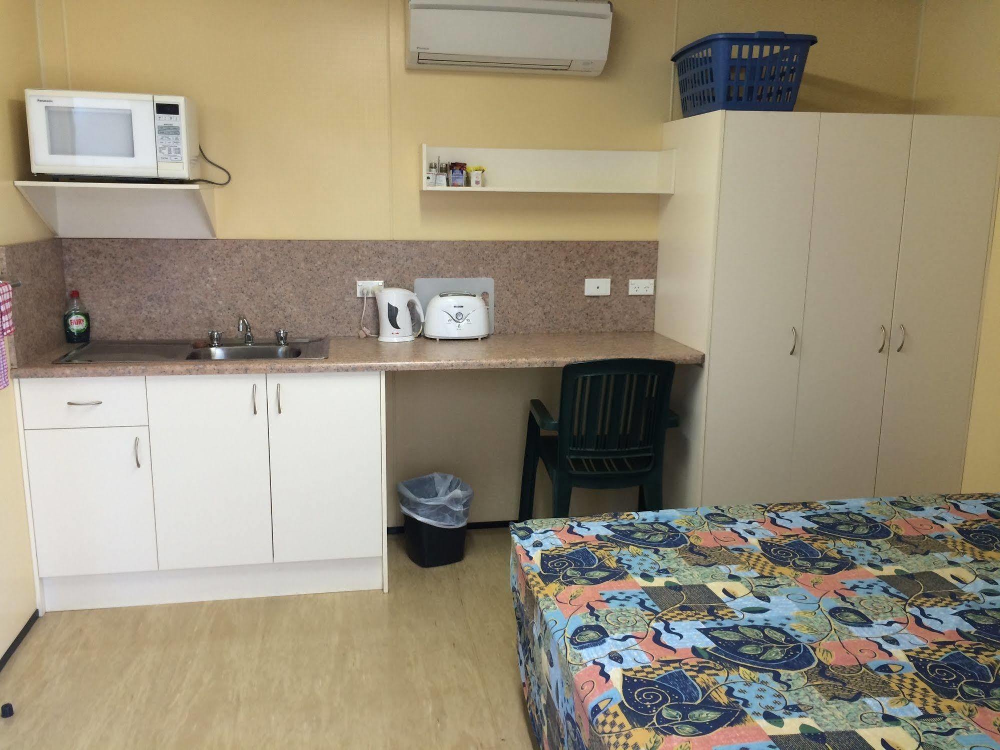 Leichhardt Accommodation Mount Isa Extérieur photo