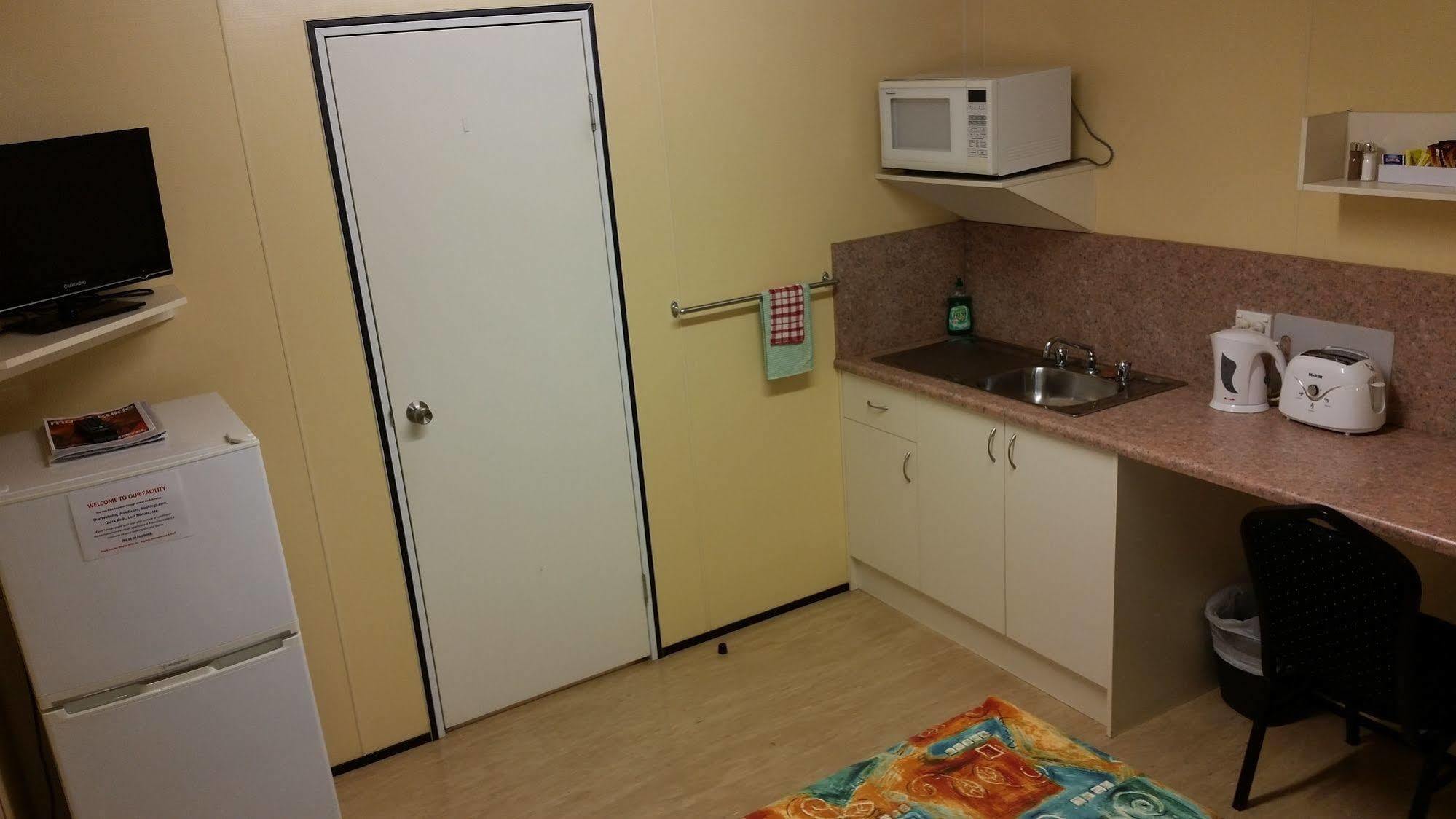 Leichhardt Accommodation Mount Isa Extérieur photo